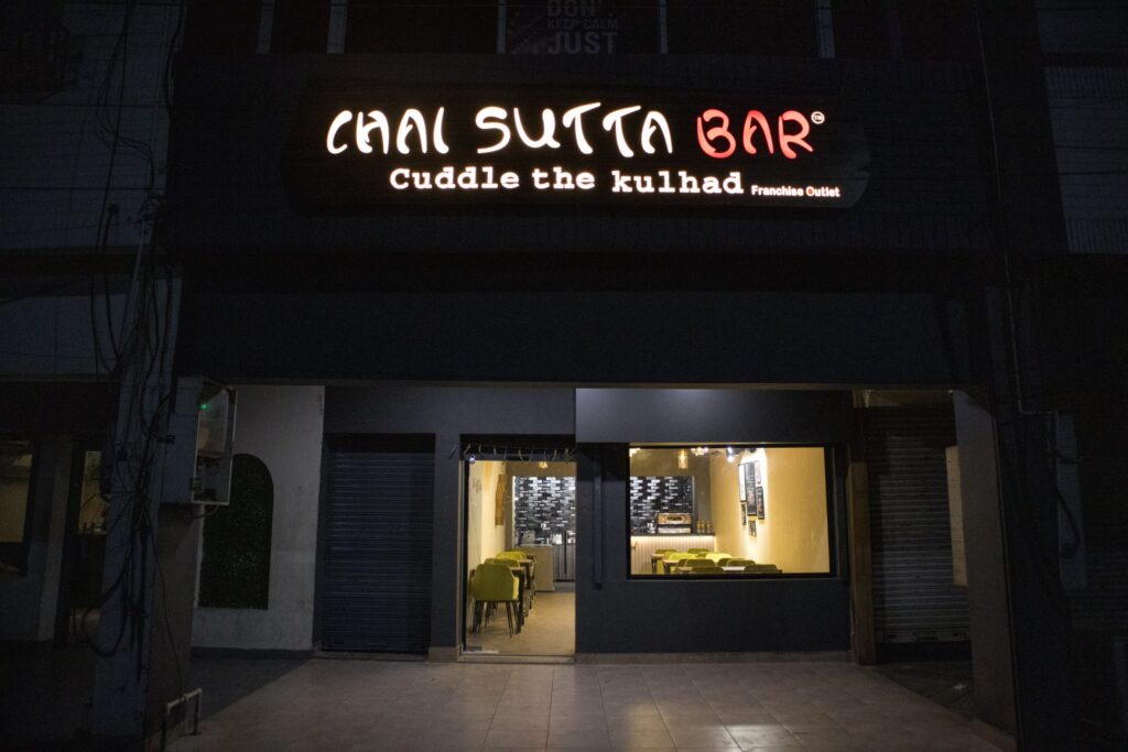 Chai Sutta Bar franchises cost